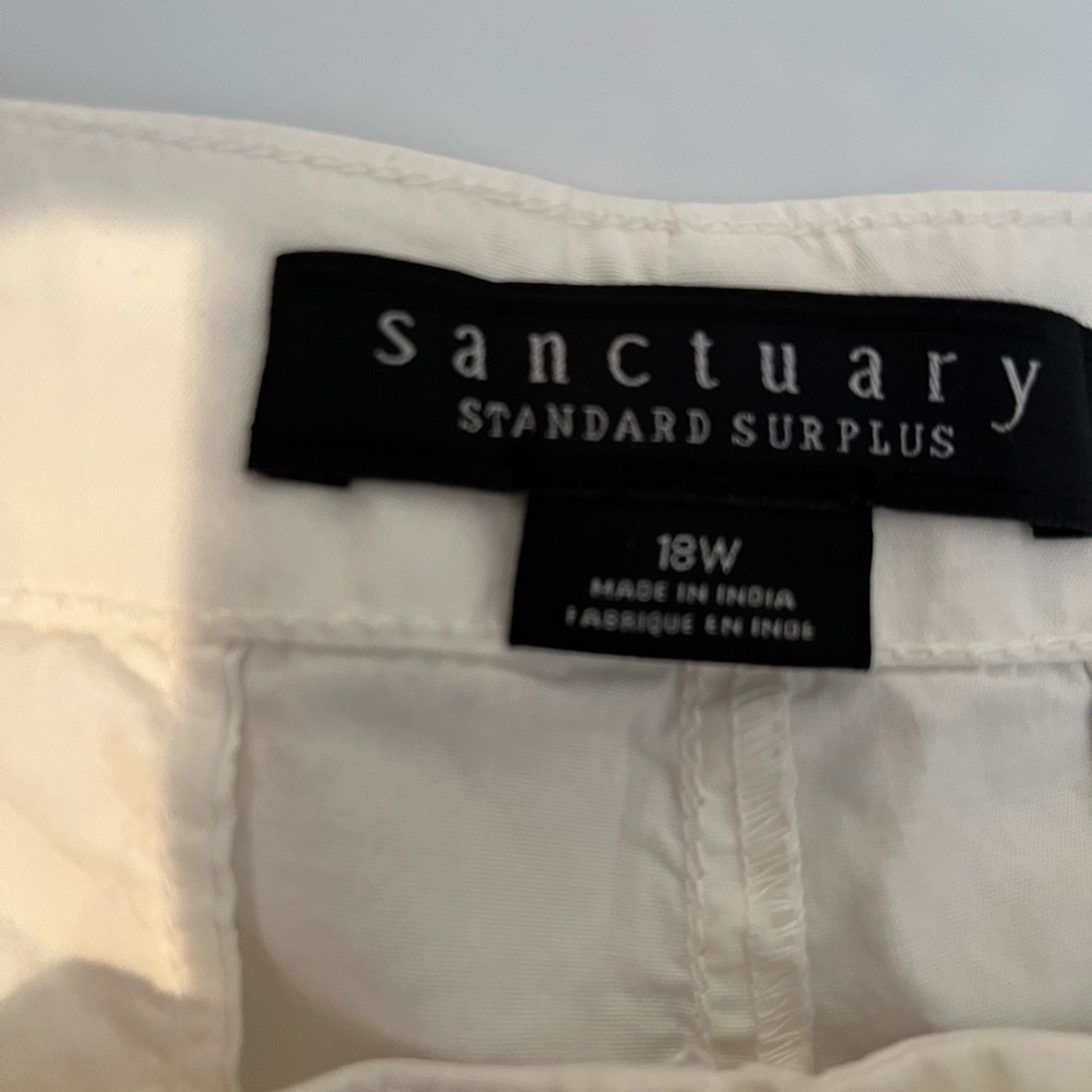 White Shorts - Picture 10 of 10